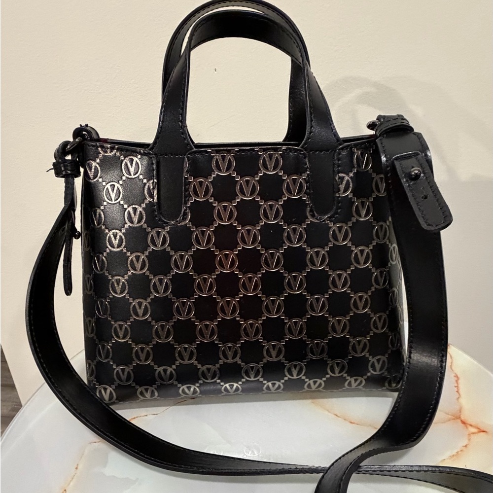 Black Logo-Print Leather Tote Bag with Crossbody Strap